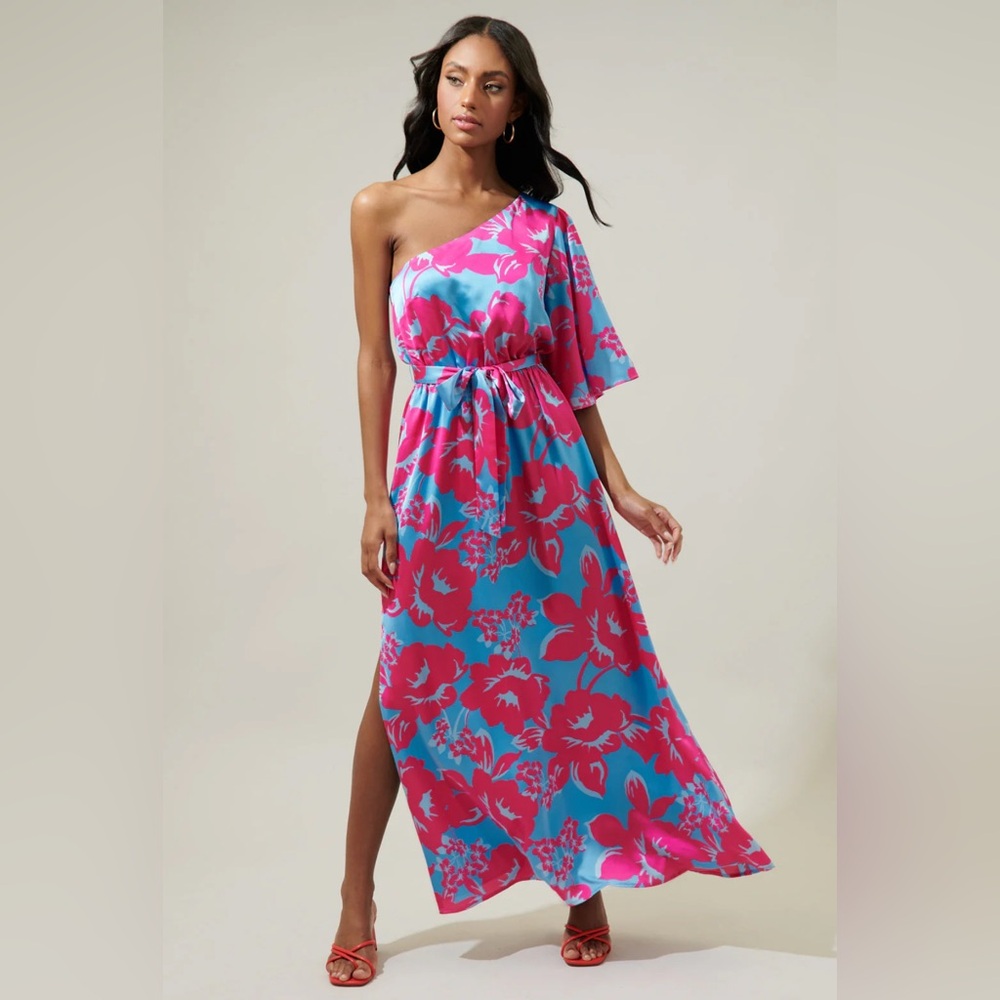 Sugarlips Mahalo Floral Meara One Shoulder Satin Maxi Dress
